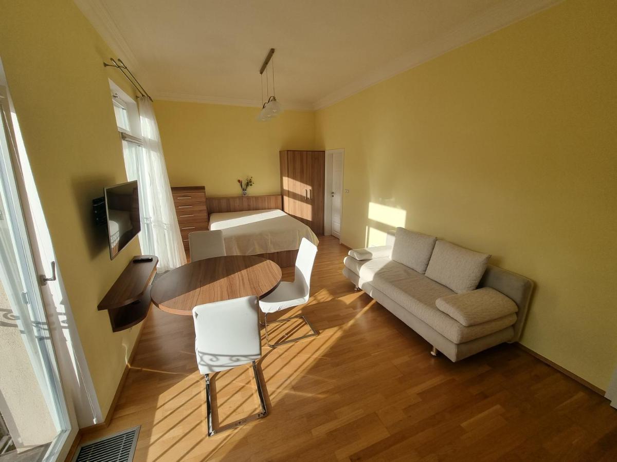 Apartman Orsten Mariánské Lázně Eksteriør billede